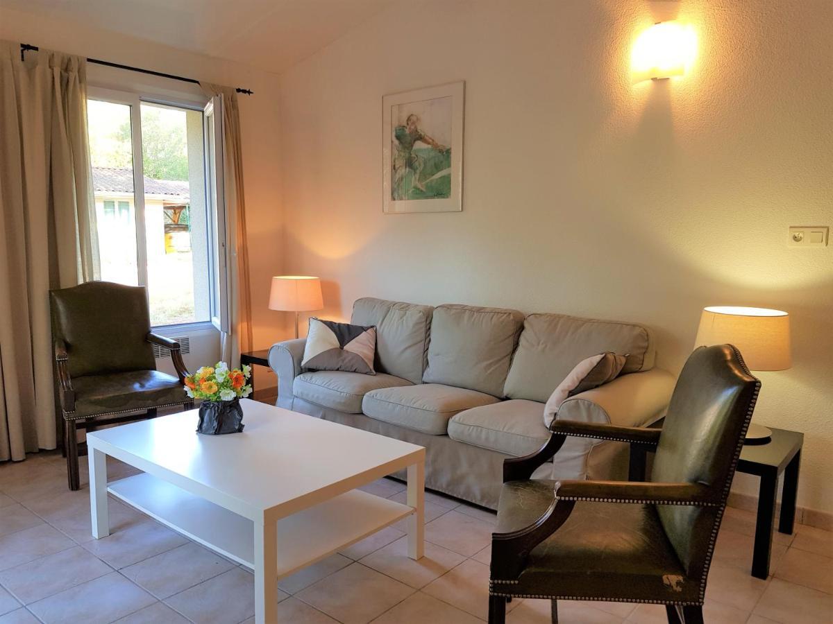 Etang Vallier Resort Brossac Exterior photo