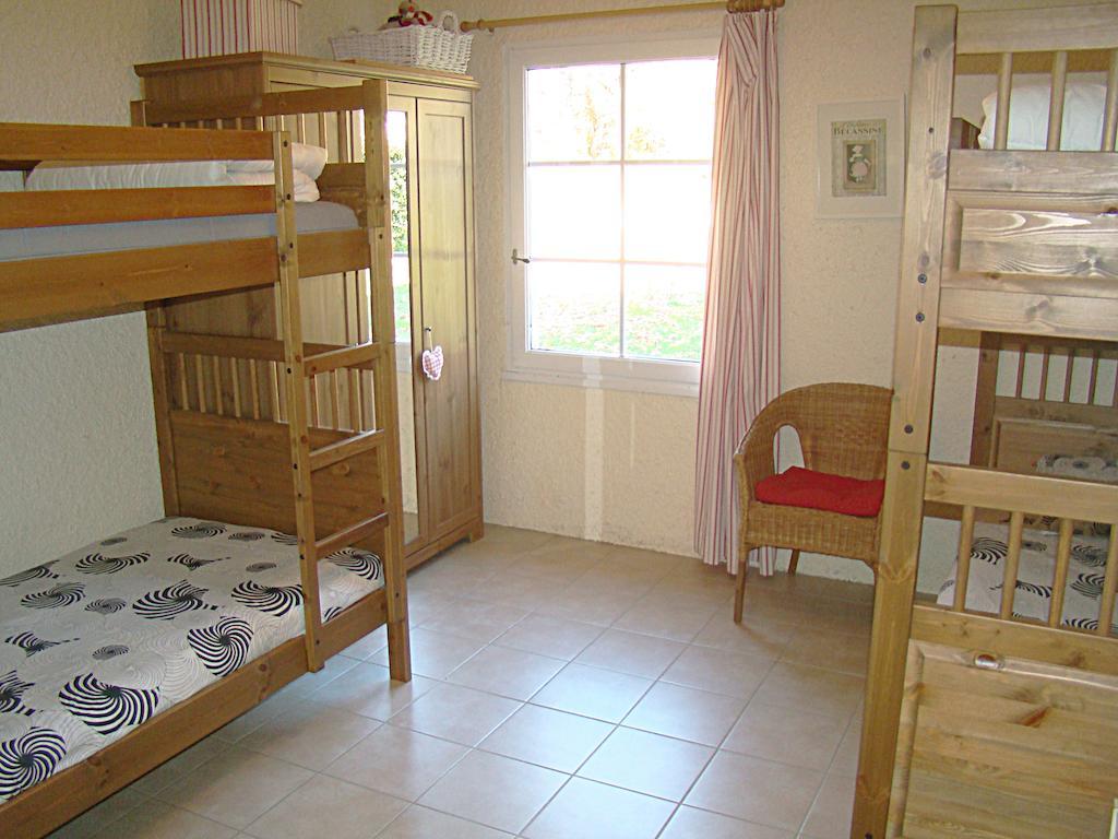 Etang Vallier Resort Brossac Room photo